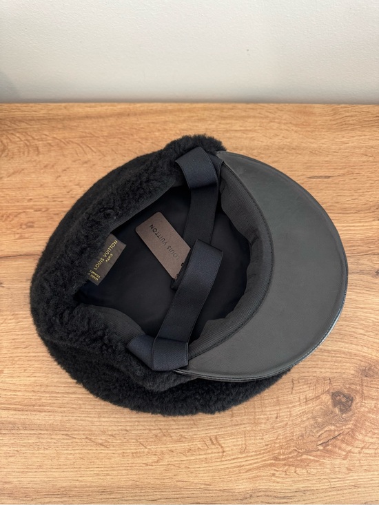 Rare Louis Vuitton Shearling Baker Boy Newsboy Cap Black Wool Hat New Condition main image 5